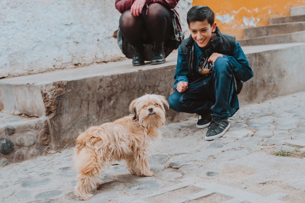 Sesión familia familiar amor padres madres love family  alejandra ramos session peru argentina barranco exterior perfecta fotografías foto 