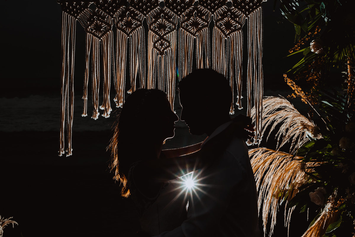 alejandra ramos fotografia
sesion de novios en la playa de lima peru bodas wedding session