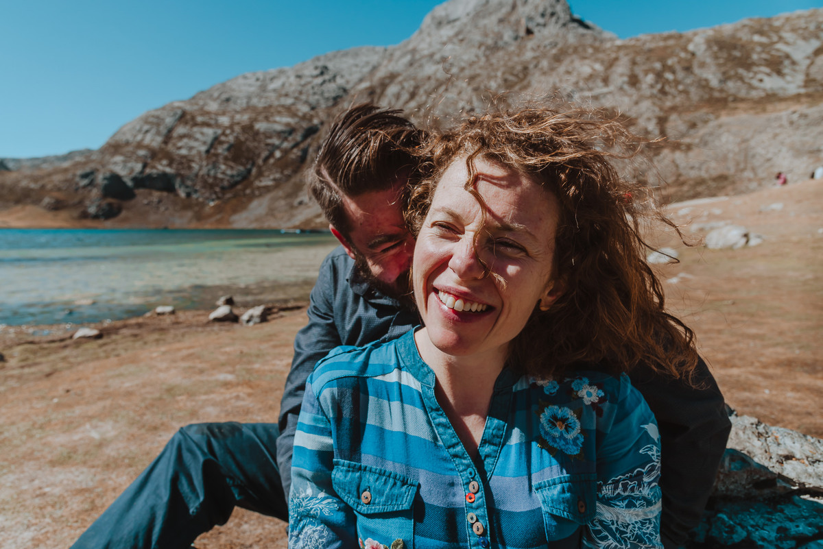 fotografa de bodas en peru argentina novios novias sesion previa  a la boda sonrisas felicidad alegria