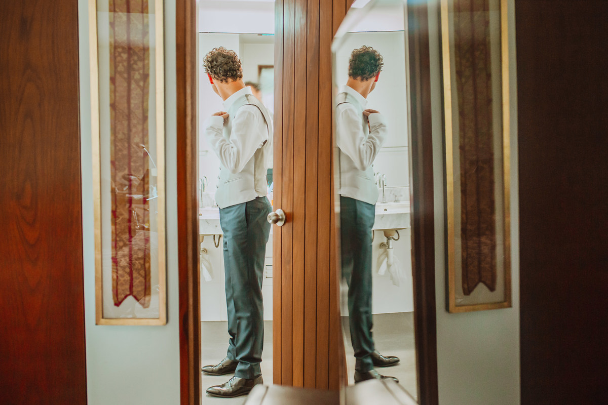 novio italiano , preparativos, previa, novios, italian style, reflejo novio, getting ready, matrimonio