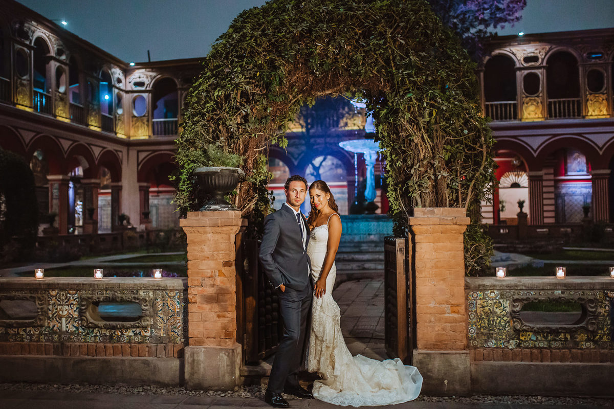 sesion de fotos de novios, bodas peruanas, fotogafa de bodas en peru lima, novias, italian style, momentos , 