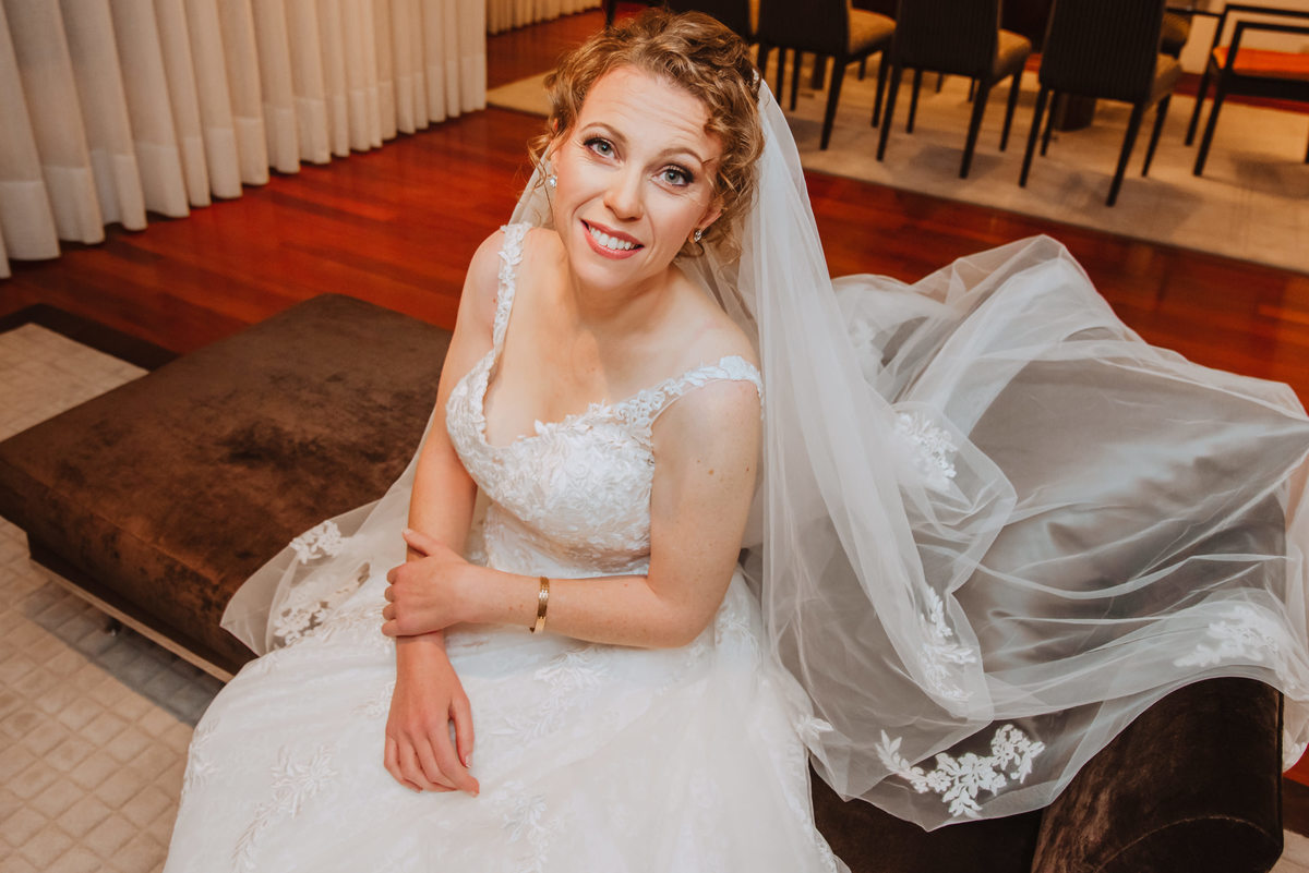 novia feliz con estilo sesion de fotos previa fotografa de bodas en peru bodas peruanas boda judia 