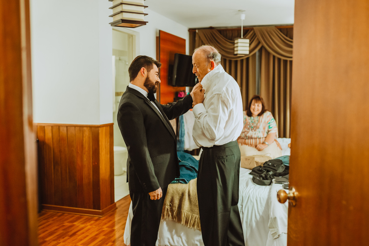 previa del novio y familia juntos momentos unicos fotografa de bodas en peru