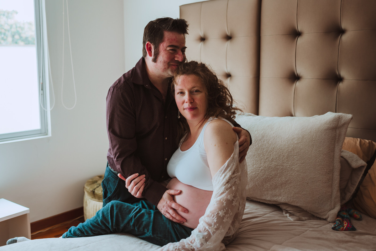 sesion de familia fotos de embarazo mama embarazada bebe en camino en la dulce espera amor love family papa mama bendicion