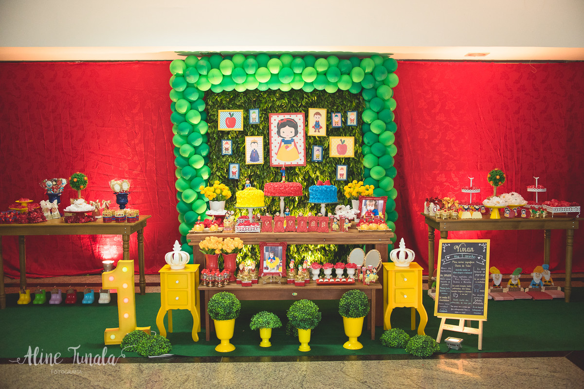 aniversário infantil de branca de neve