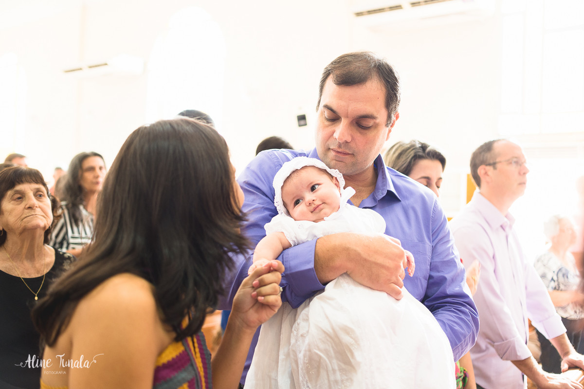 Fotografia infantil, fotografia batizado, batizado bebê, igreja são felipe, cachoeiro de itapemirim, manuela