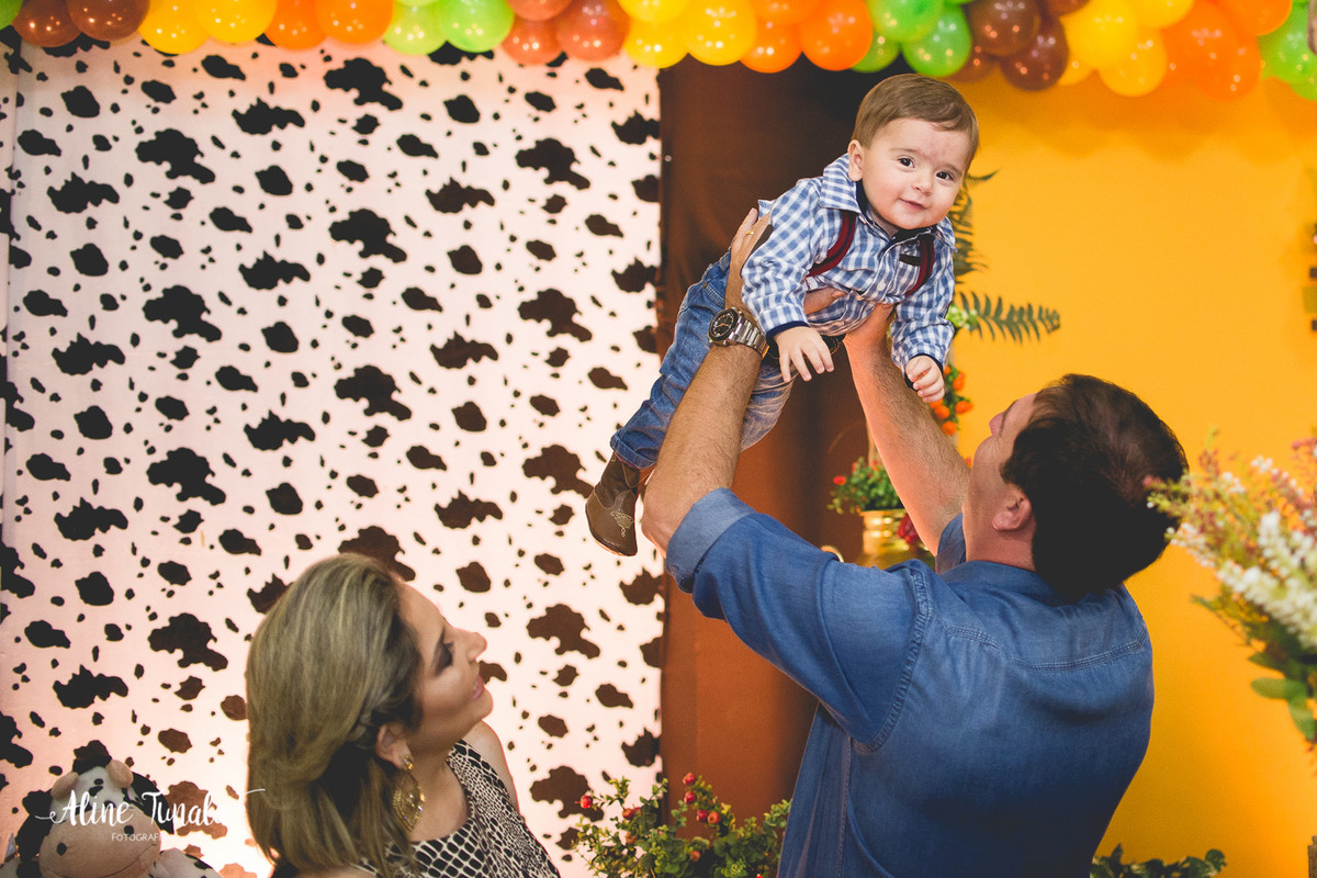 aniversário infantil, fazendinha, 1 ano, fotografia, fotografia infantil, mundo mágico, cachoeiro de itapemirim