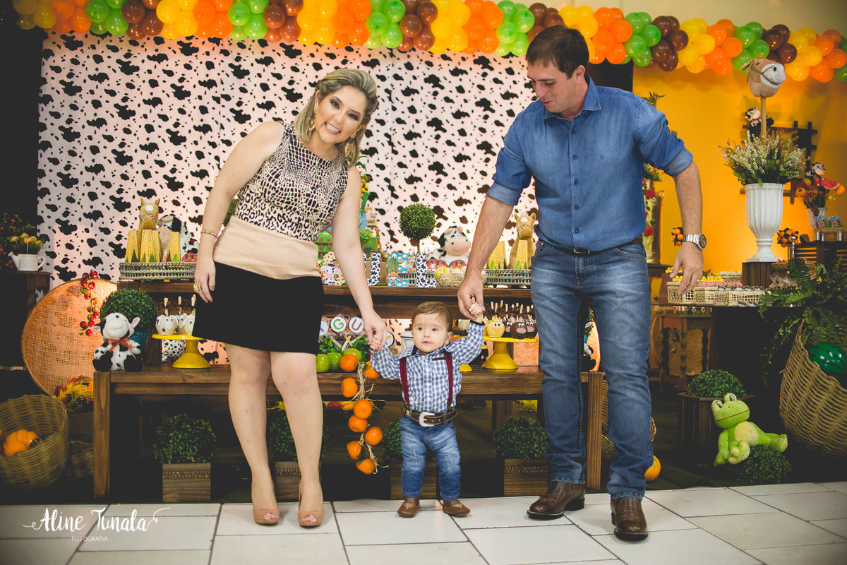 aniversário infantil, fazendinha, 1 ano, fotografia, fotografia infantil, mundo mágico, cachoeiro de itapemirim