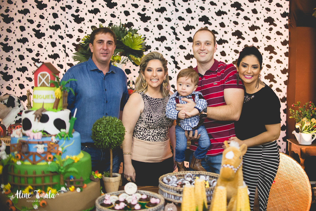 aniversário infantil, fazendinha, 1 ano, fotografia, fotografia infantil, mundo mágico, cachoeiro de itapemirim