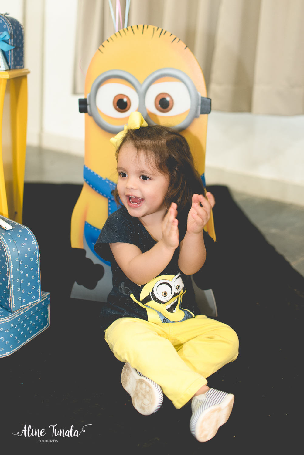 Festa na escola, minions, festinha na escola, 2 anos, fotografia infantil, fotografia de festa, fotografia de aniversário, Mimos e Delícias, decoração de festa infantil, minions para meninas