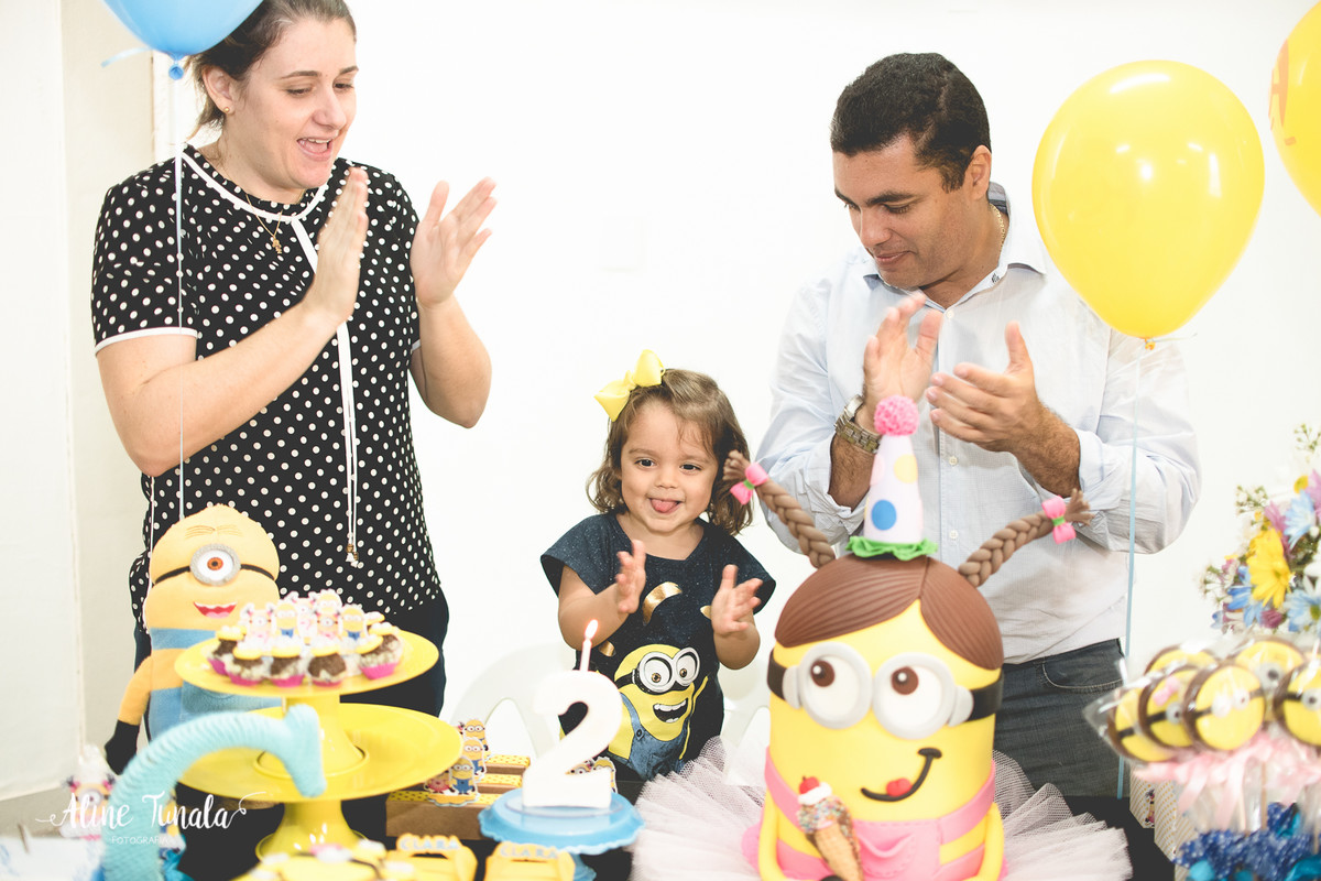 Festa na escola, minions, festinha na escola, 2 anos, fotografia infantil, fotografia de festa, fotografia de aniversário, Mimos e Delícias, decoração de festa infantil, minions para meninas