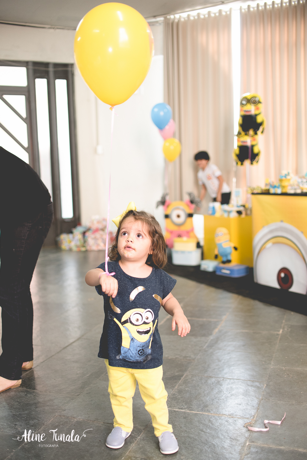 Festa na escola, minions, festinha na escola, 2 anos, fotografia infantil, fotografia de festa, fotografia de aniversário, Mimos e Delícias, decoração de festa infantil, minions para meninas