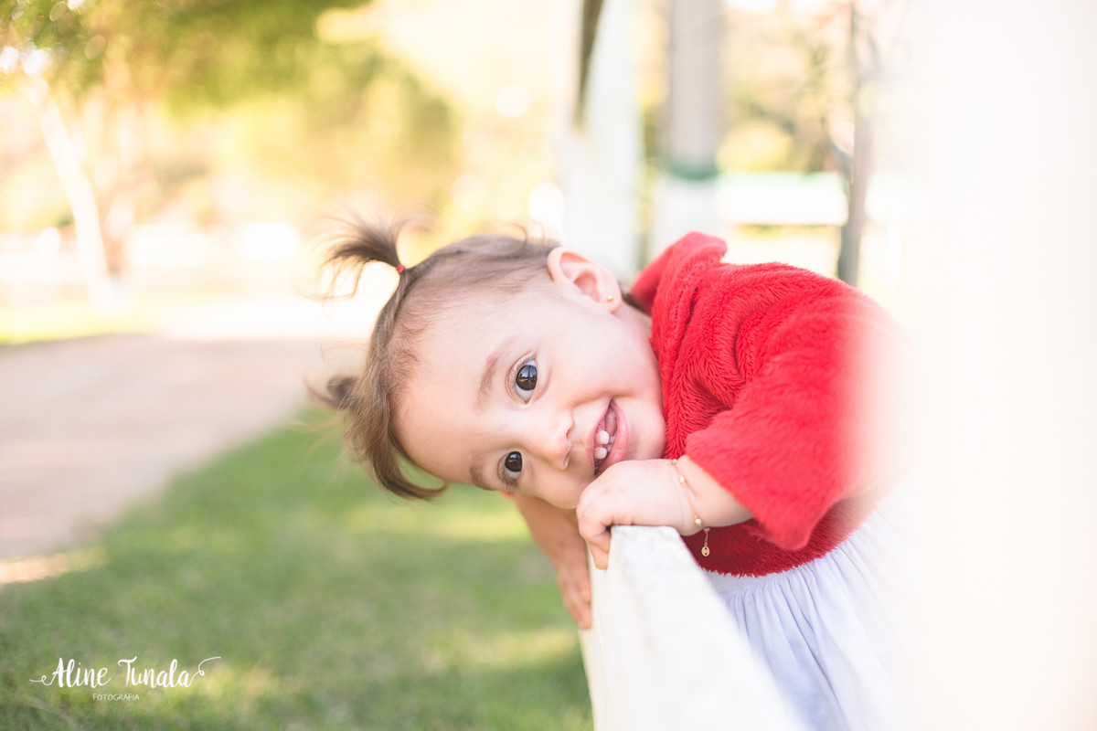 Smash the Cake, destruindo o bolo, ensaio infantil, fotografia infantil, 1 ano, 1 aninho, sítio moitão, cachoeiro de itapemirim
