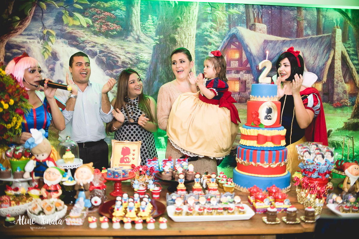 aniversário infantil, branca de neve, aniversário branca de neve, 2 anos, fotografia infantil, fotografia de aniversário, cachoeiro de itapemirim, mimos e delicias