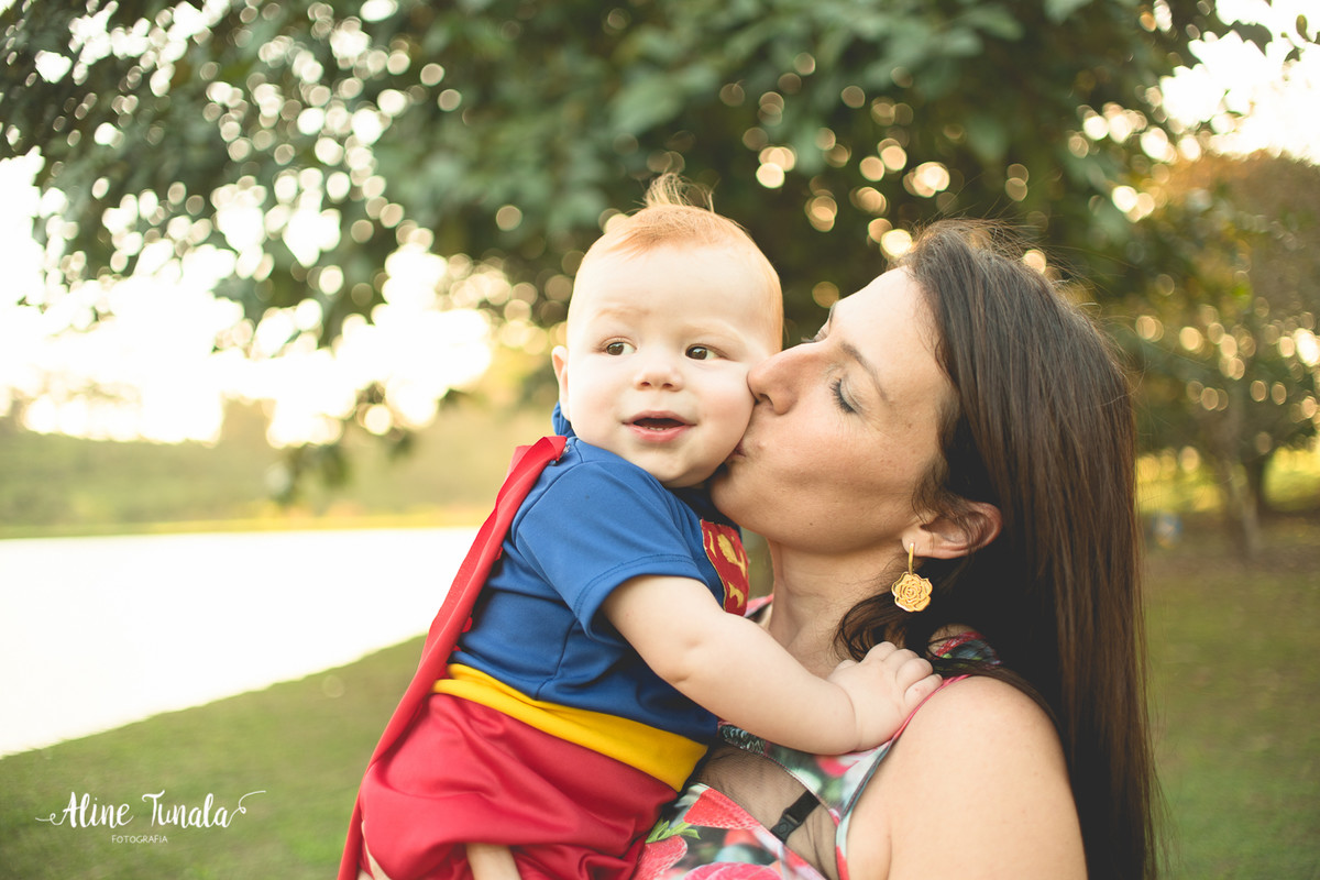 Smash the Cake, 1 ano, 1 aninho, destruindo o bolo, ensaio infantil, aniversário infantil, cachoeiro, fotografia infantil