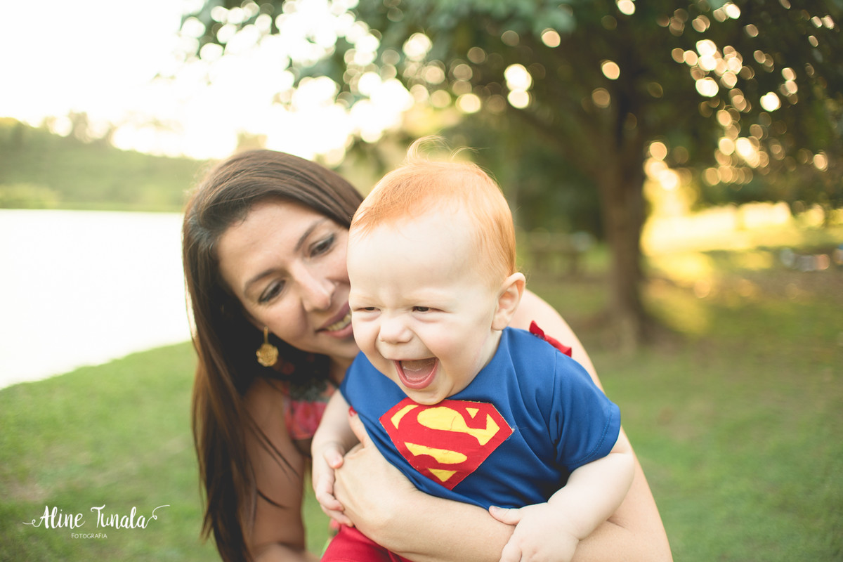 Smash the Cake, 1 ano, 1 aninho, destruindo o bolo, ensaio infantil, aniversário infantil, cachoeiro, fotografia infantil