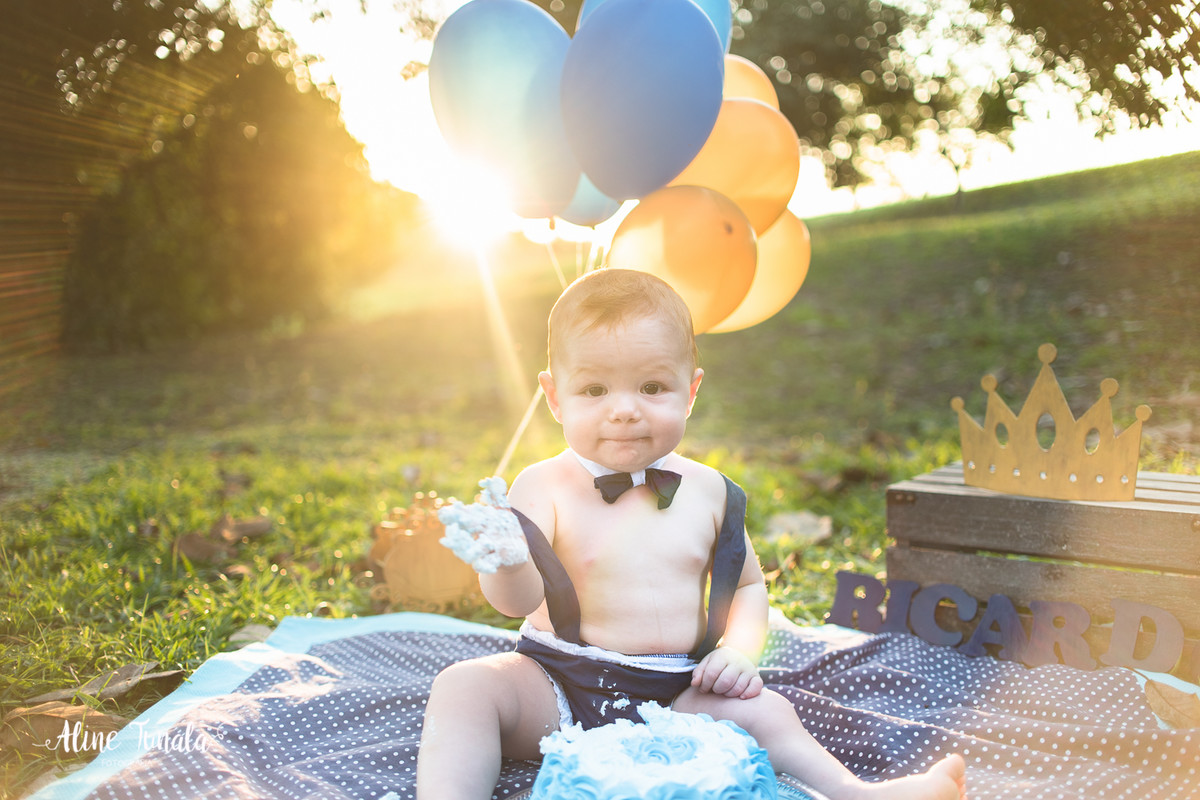 Smash the Cake, 1 ano, 1 aninho, destruindo o bolo, ensaio infantil, aniversário infantil, cachoeiro, fotografia infantil
