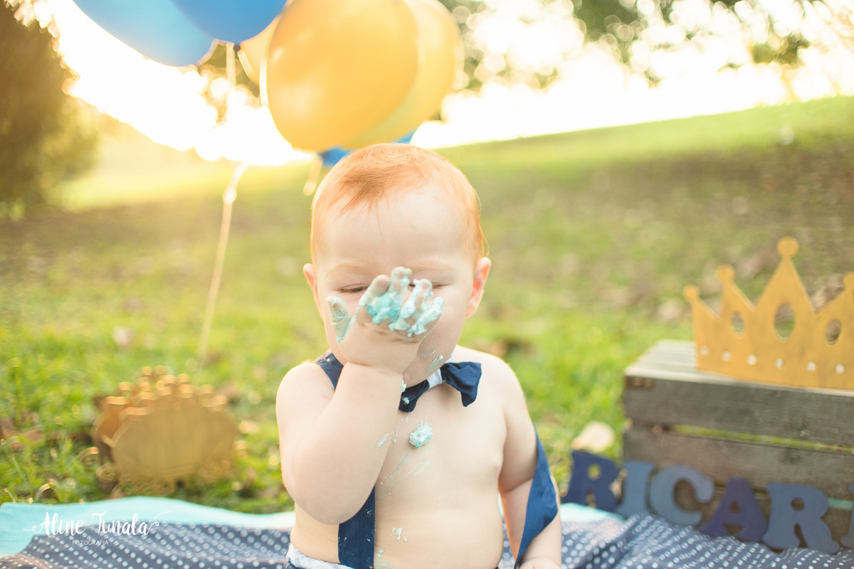 Smash the Cake, 1 ano, 1 aninho, destruindo o bolo, ensaio infantil, aniversário infantil, cachoeiro, fotografia infantil