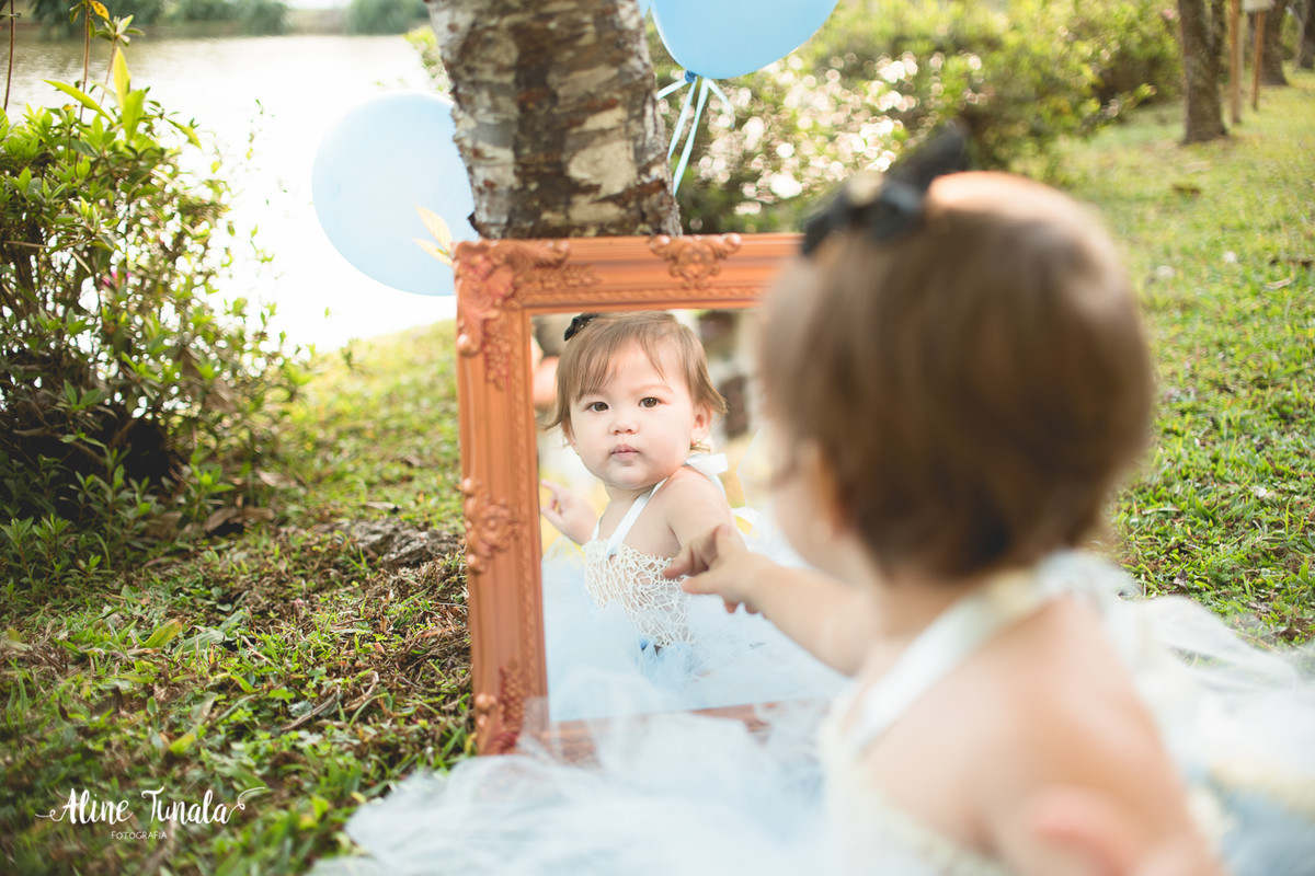 ensaio temático, alice no país das maravilhas, cachoeiro, vargem alta, ensaio infantil, sessão infantil, aniversário infantil, 1 ano, 1 aninho, smash the cake, fotografia infantil, ensaio família