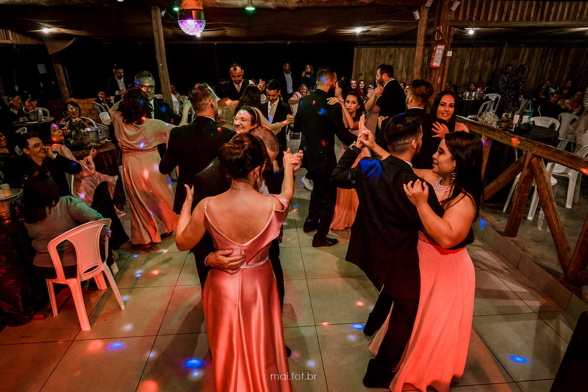 dança dos padrinhos