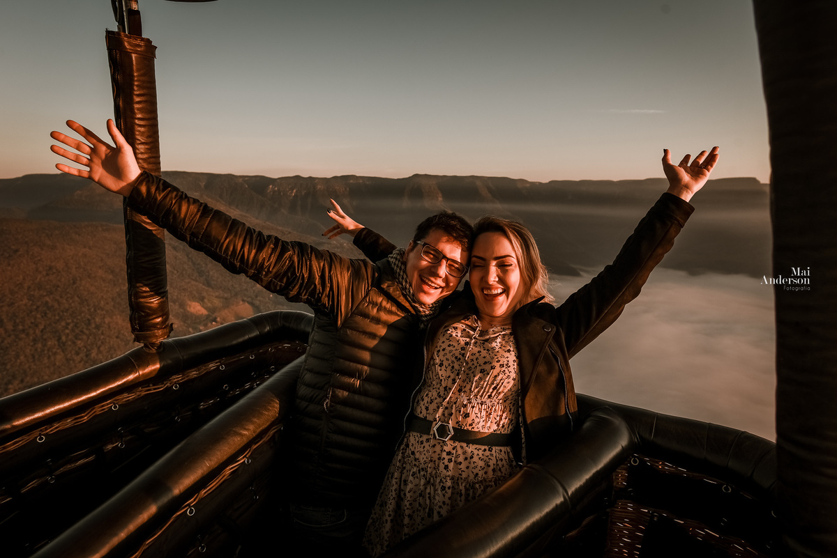 voando sobre os canyons