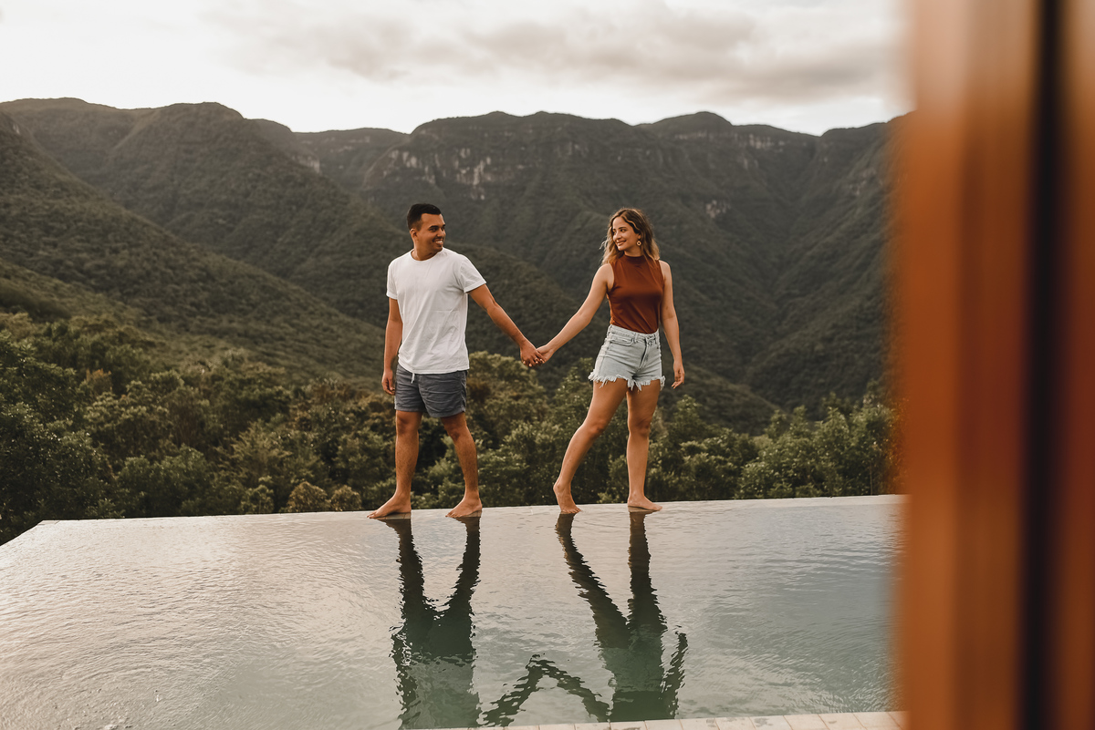 piscina morada dos canyons