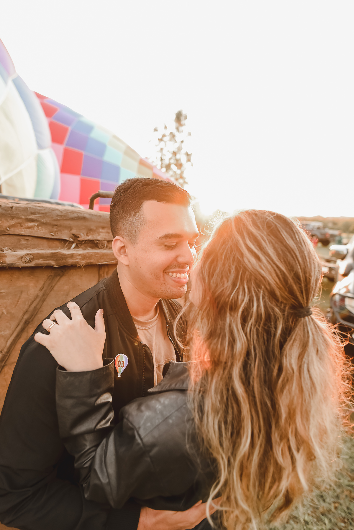fotos de casal em passeio de balão