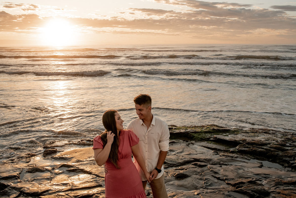 nascer do sol na praia