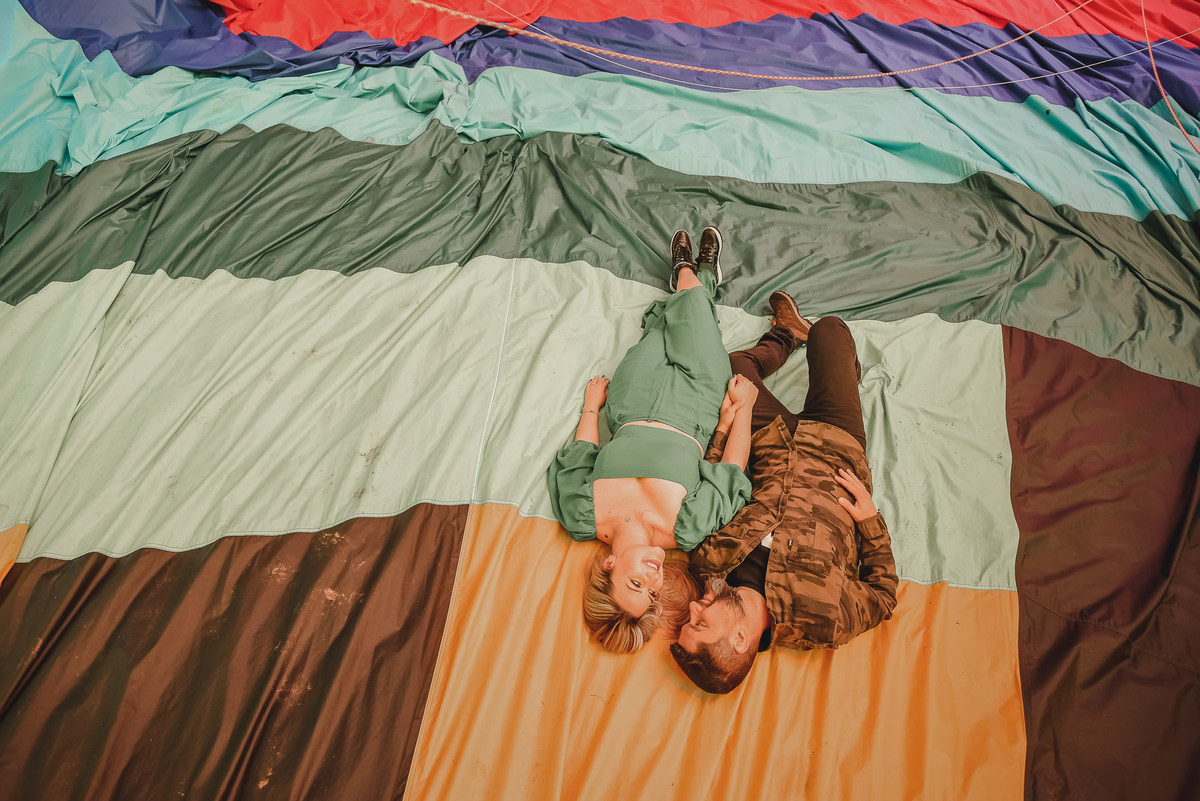 dentro do balão , foto dentro do balão de ar quente , gramado serra gaucha