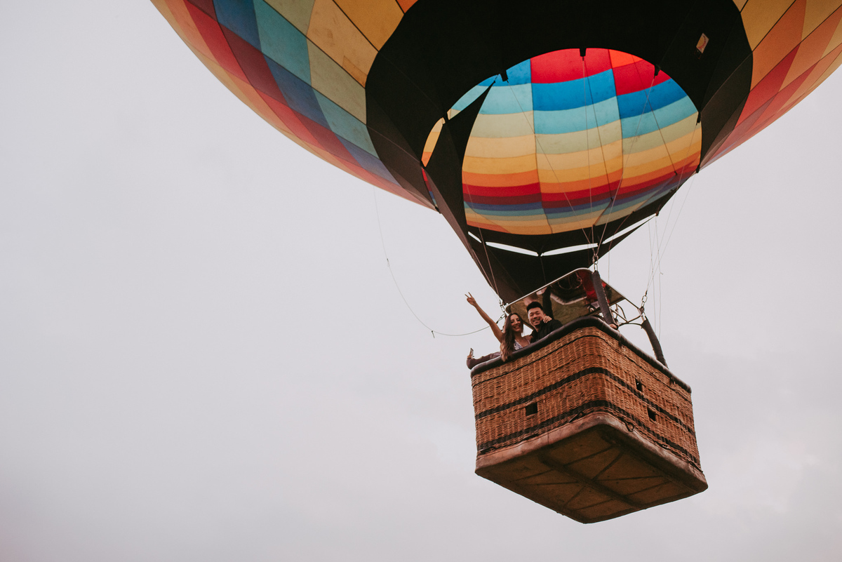 voo de balão de ar quente  nos cânions