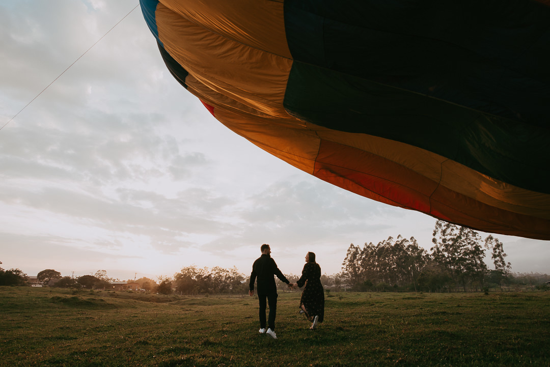 pre wedding na decolagem dos balões em praia grande sc