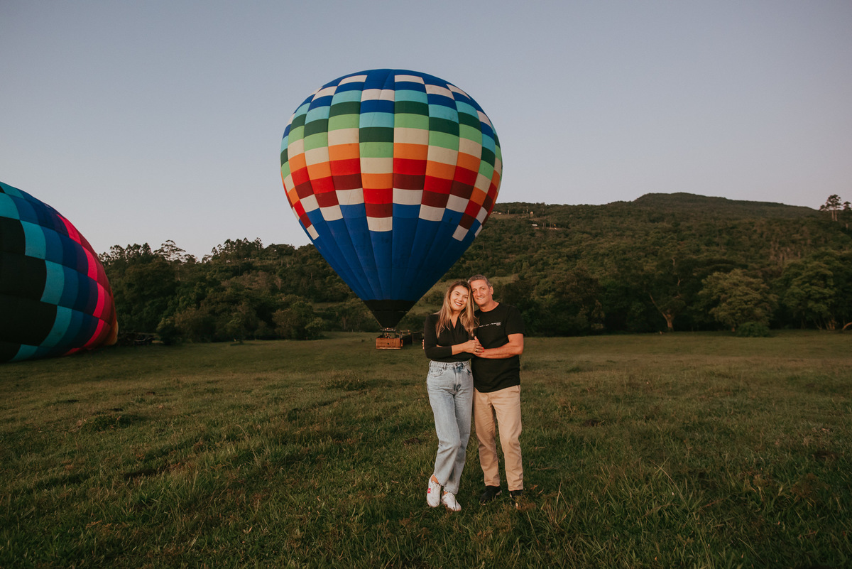 voo de balao em comemoração aos 25 anos de casados em praia grande sc
