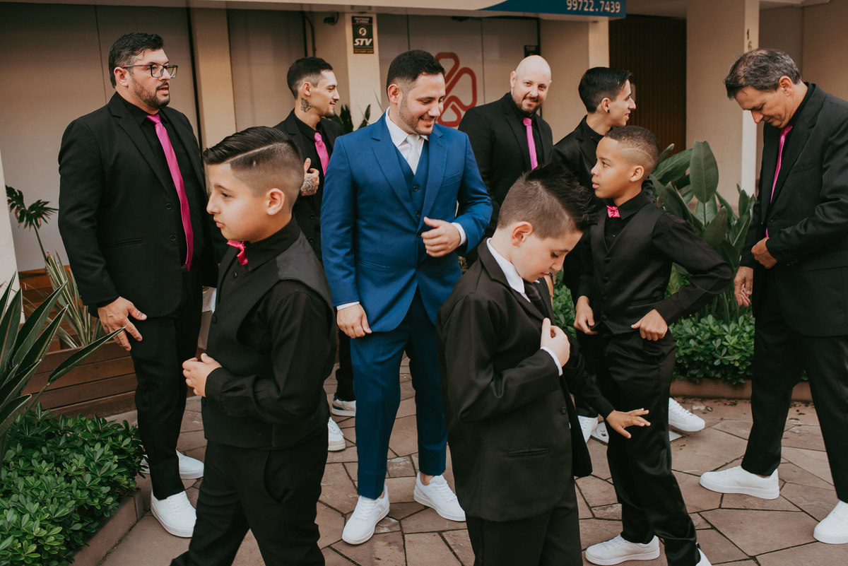 making of do noivo, fotos do noivo com padrinhos