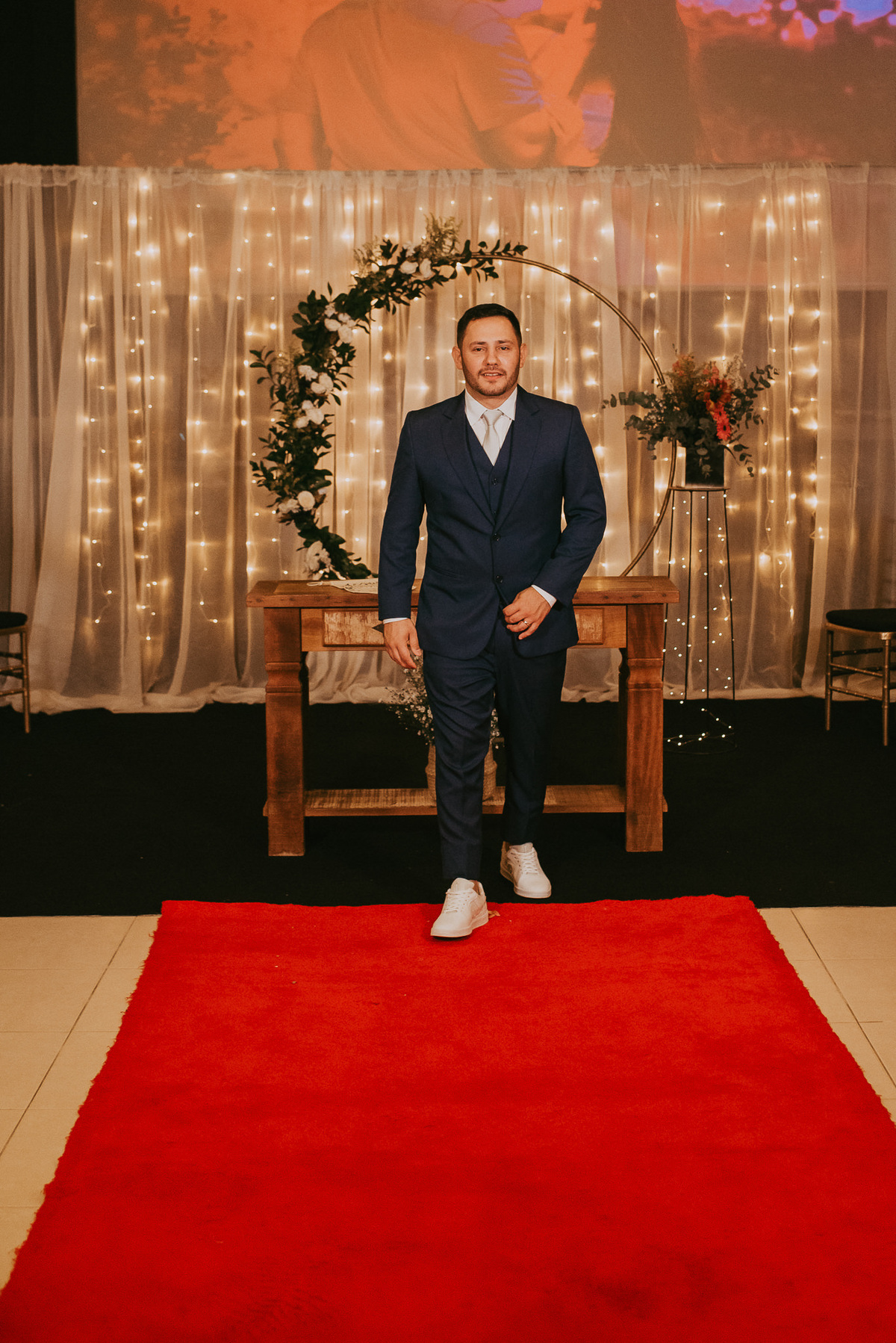 fotos do noivo, saída dos noivos, casamento em capão da canoa RS, fotógrafos de casamento, 