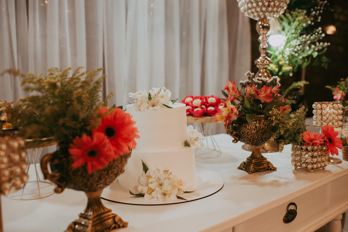 casamento em capão da canoa RS, fotógrafos de casamento, fotos dos noivos , recepção de casamento, fotos com os pais , decoração de casamento