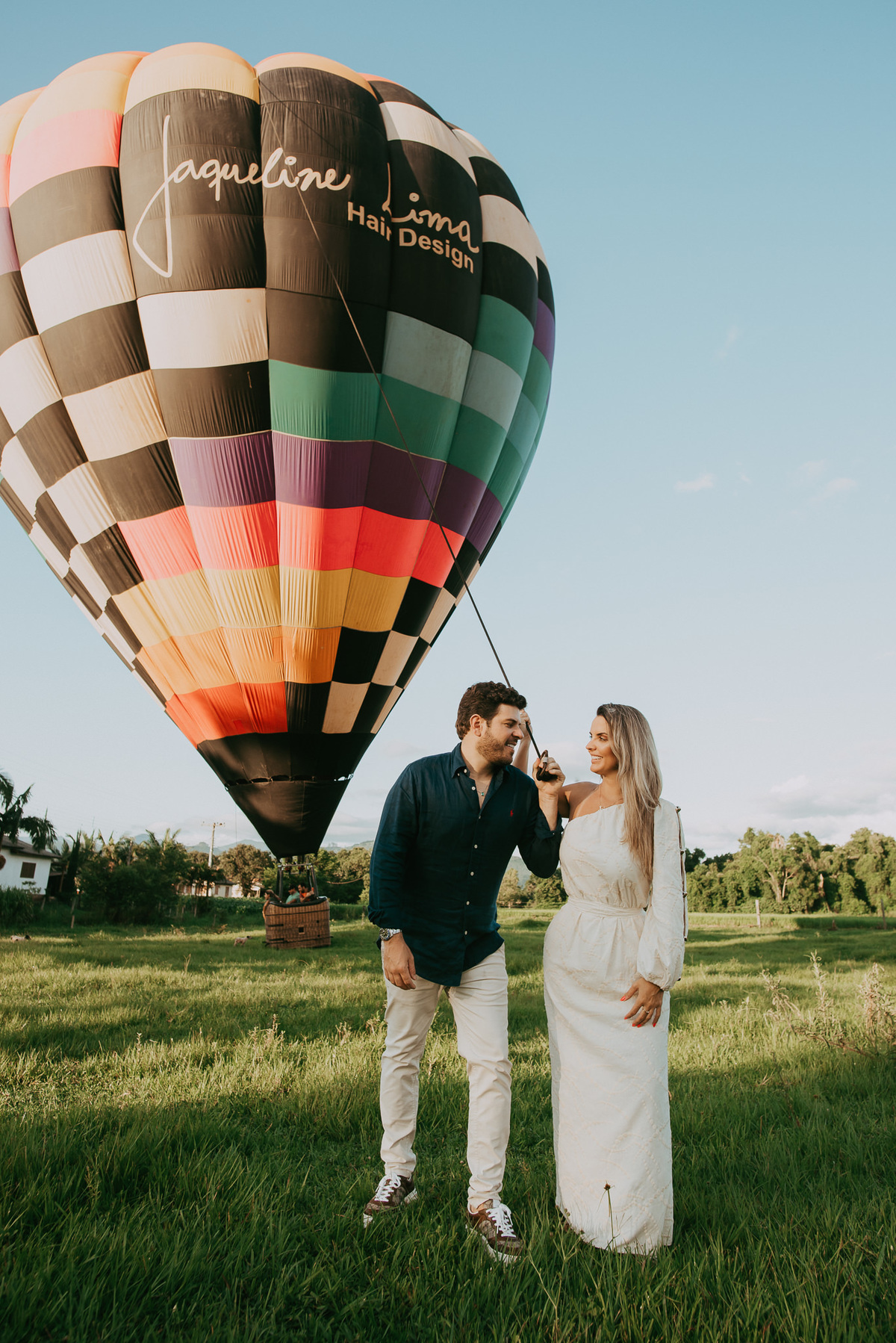 pedido de casamento em passeio de balão , voo de balão, pedido de casamento, praia grande SC, fotógrafos em Praia grande Santa Catarina ,casamento, ensaio casal, anel de noivado, voo de balão, passeio de balão de ar quente, fotógrafos de casamento, 