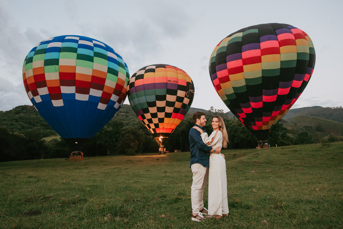 decolagem de balões em praia grande sc