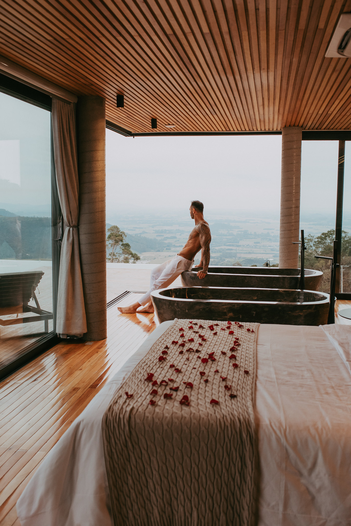 ensaio feminino na morada dos canyons, dicas de poses masculinas, ensaio fotográfico na morada spa, em praia grande SC, canyons, 