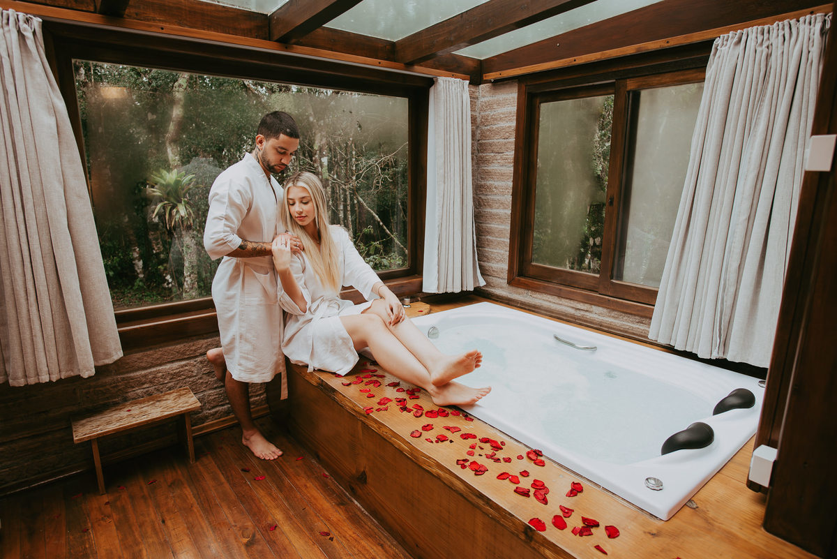 morada dos canyons, ensaio casal, chalé  morada dos canyons, fotos de casais, dicas de viagens , hotéis de charme, voo de balão, cambara do sul, Praia grande SC, Gramado RS, pedido de casamento surpresa