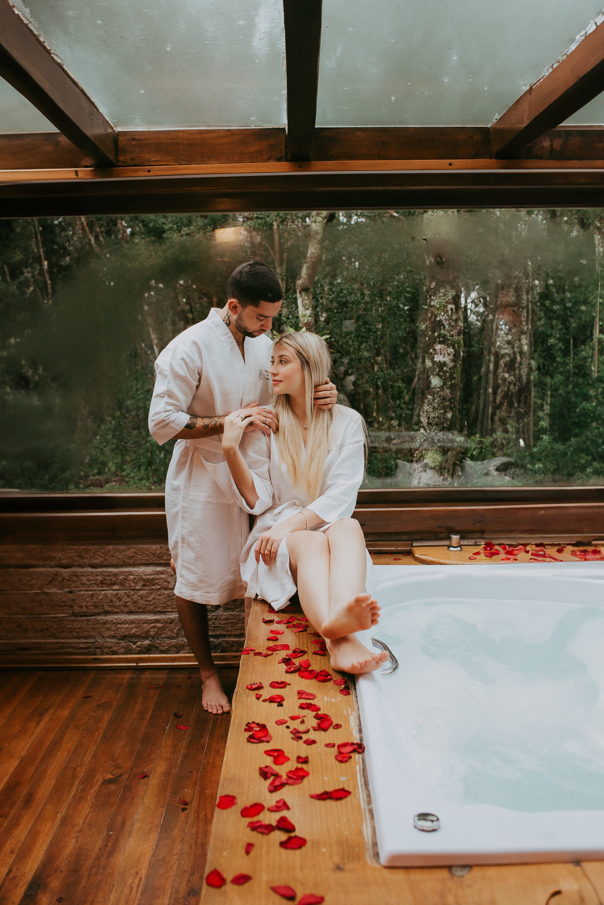 morada dos canyons, ensaio casal, chalé  morada dos canyons, fotos de casais, dicas de viagens , hotéis de charme, voo de balão, cambara do sul, Praia grande SC, Gramado RS, pedido de casamento surpresa