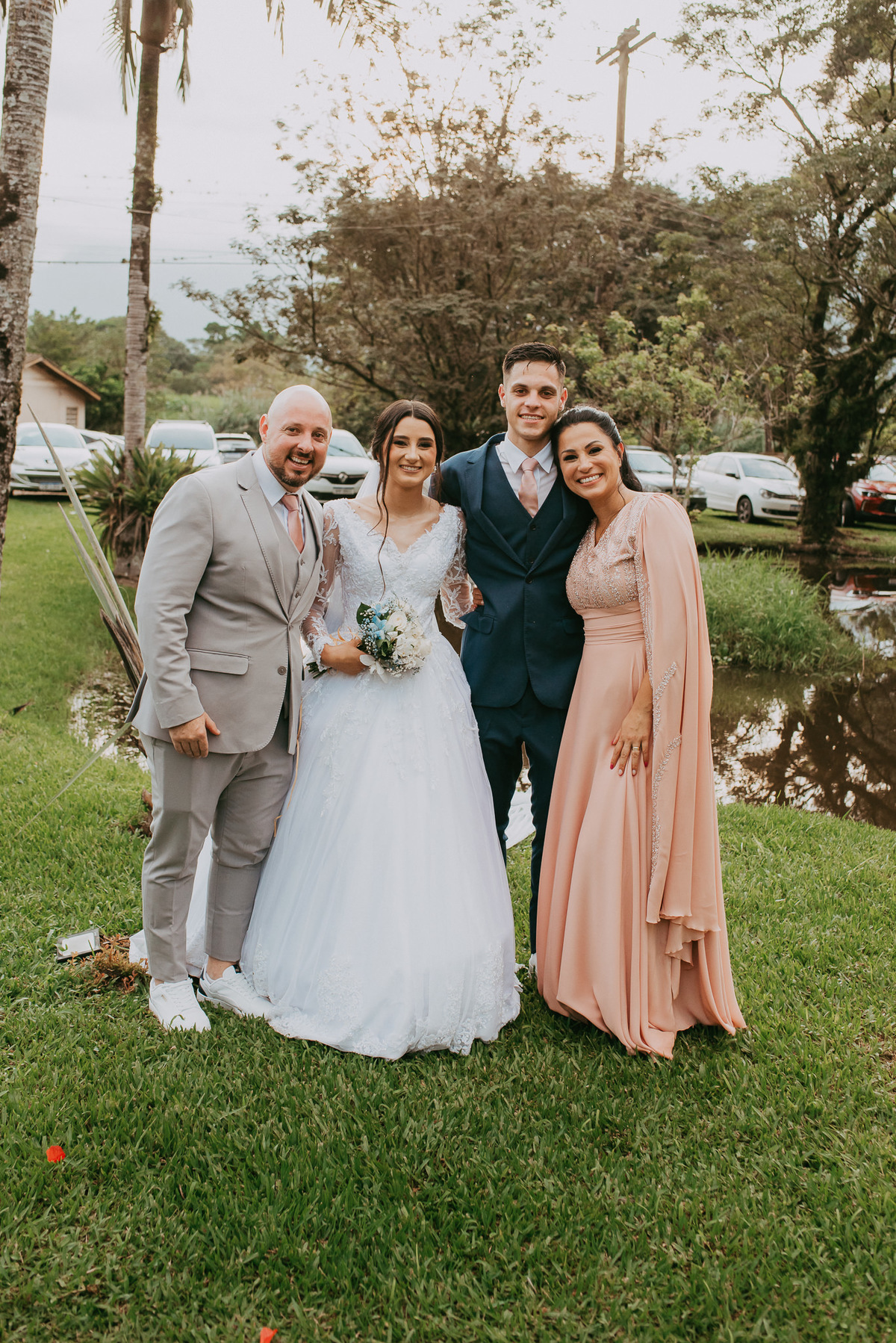 casamento, fotógrafos de casamento, making off da noiva, noivo, making of do noivo, vestido de noiva, morada dos canyons, casamento intimista, fotógrafos em praia grande SC santa Catarina, cidade dos canyons, anel de noivado, lua de mel, ensaio casal