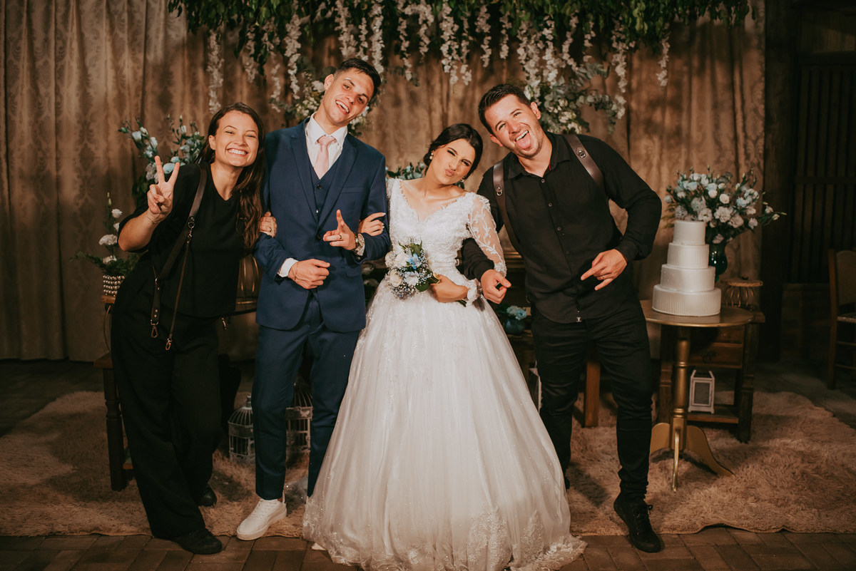 casamento, fotógrafos de casamento, making off da noiva, noivo, making of do noivo, vestido de noiva, morada dos canyons, casamento intimista, fotógrafos em praia grande SC santa Catarina, cidade dos canyons, anel de noivado, lua de mel, ensaio casal