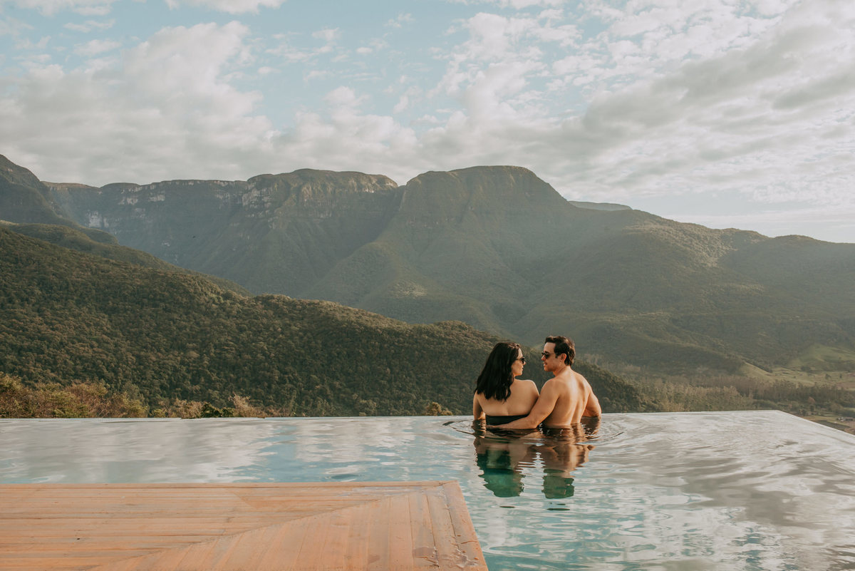 suíte 2 , morada spa, morada dos canyons, ensaio fotográfico, lua de mel, viagem lua de mel , turismo no sul, piscina borda infinita, viajar hotéis de charme, fotógrafos em praia grande SC, cambara do sul, pré wedding, suite3, passeio de balão, viagem,