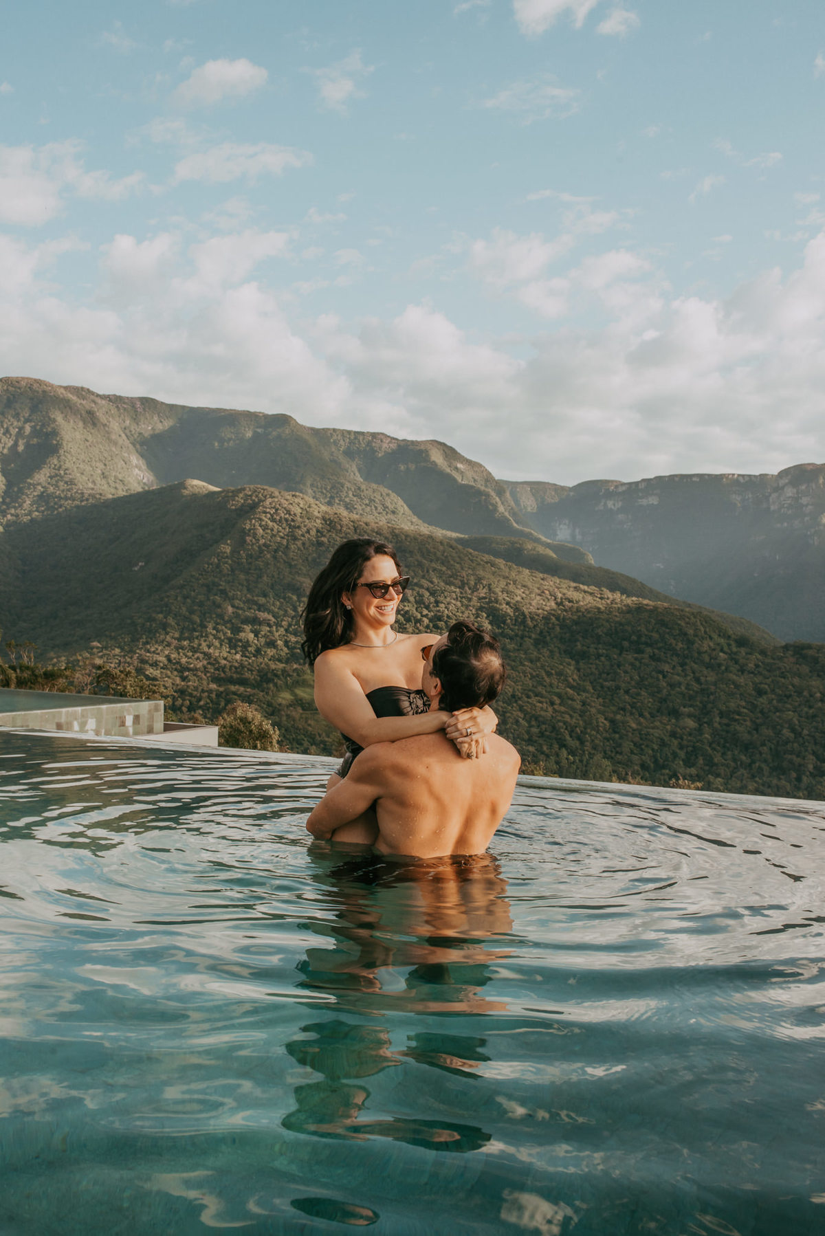 suíte 2 , morada spa, morada dos canyons, ensaio fotográfico, lua de mel, viagem lua de mel , turismo no sul, piscina borda infinita, viajar hotéis de charme, fotógrafos em praia grande SC, cambara do sul, pré wedding, suite3, passeio de balão, viagem,