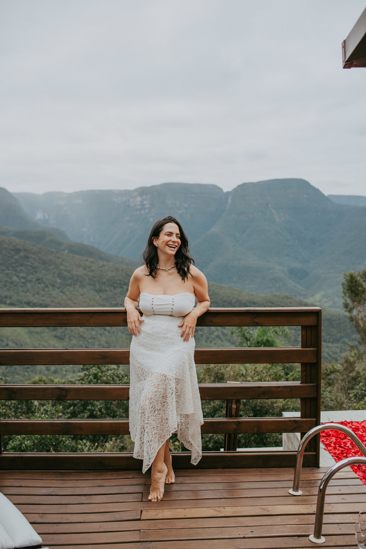 ensaio feminino na morada dos canyons, chalé 10 morada dos canyons , chalé 11 morada dos canyons, canyons , ensaio feminino , voo de balão, praia grande sc, turismo no sul , hoteis de charme, chales em santa catarina, ensaio casal , roteiros de viagem