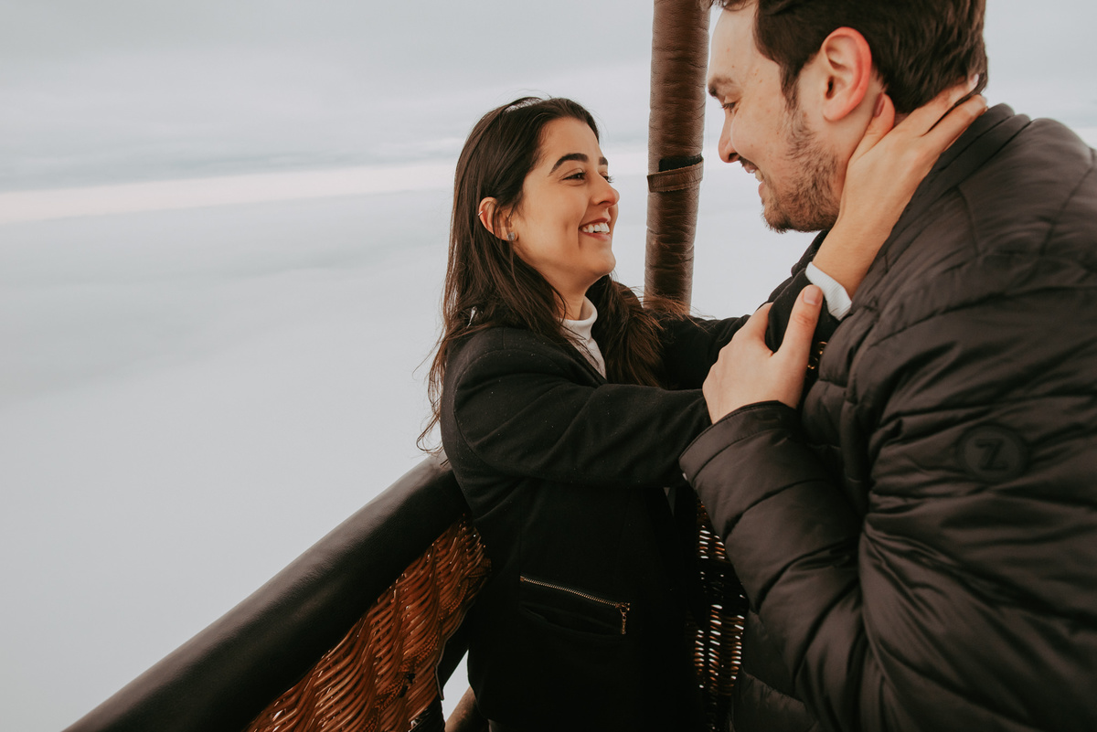 passeio de balão, balão de ar quente, capadócia, capadócia brasileira, praia grande SC, Cambara do sul RS, ensaio de turistas em passeio de balão, pedido de casamento , lua de mel, fotógrafos de casamento, ensaio casal, dicas de viagens, voar de balão,