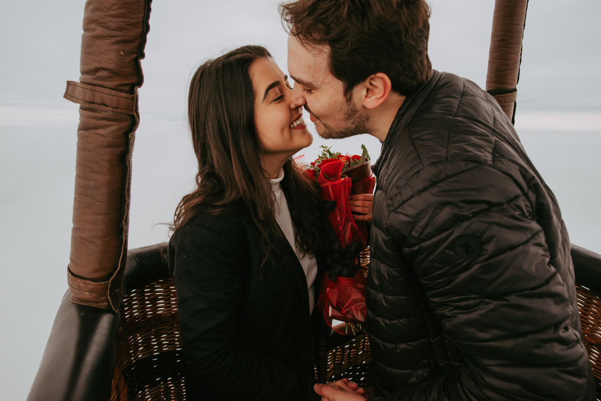 passeio de balão, balão de ar quente, capadócia, capadócia brasileira, praia grande SC, Cambara do sul RS, ensaio de turistas em passeio de balão, pedido de casamento , lua de mel, fotógrafos de casamento, ensaio casal, dicas de viagens, voar de balão, 