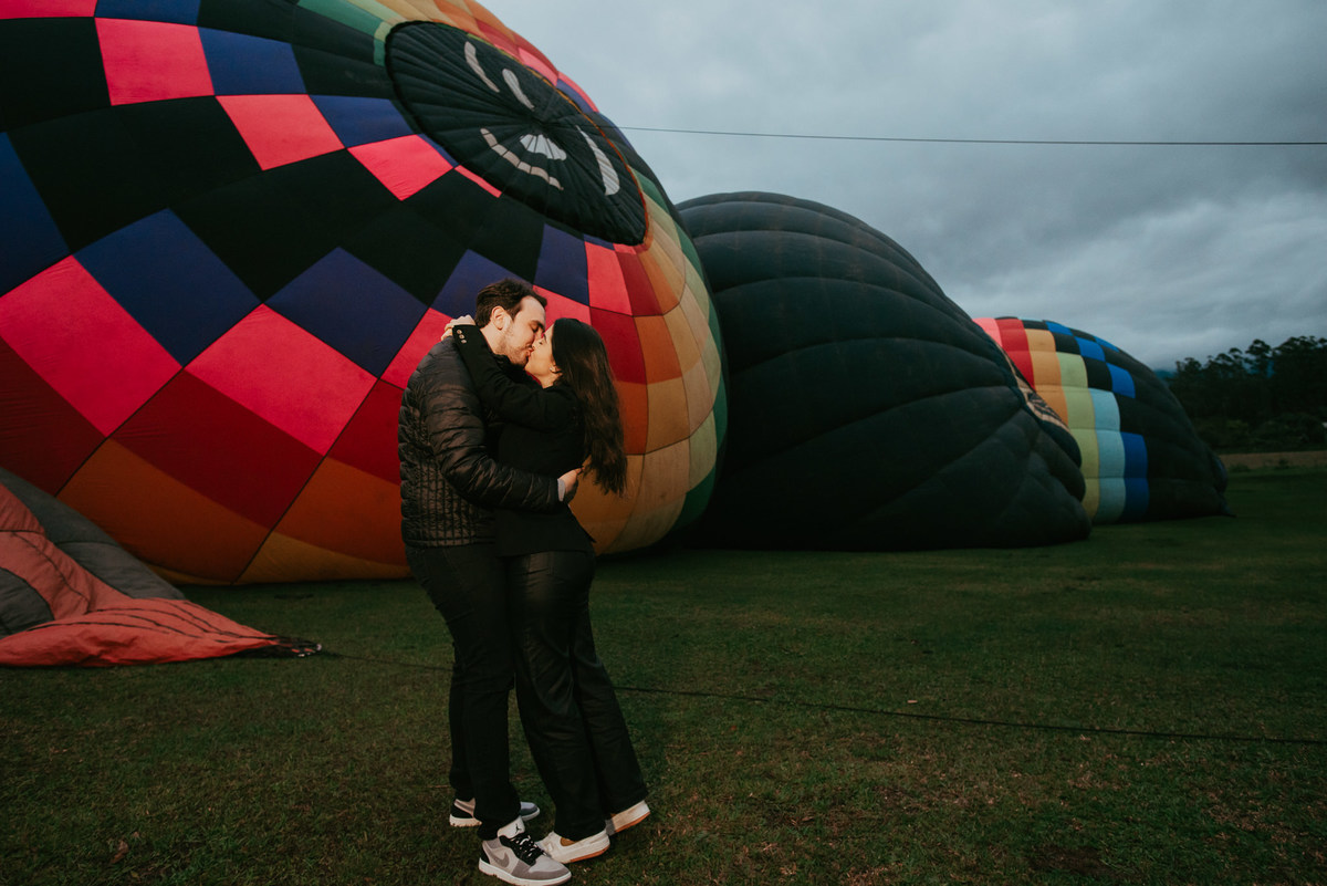 ensaio fotografico em voo de balão em praia grande sc, fotos na decolagem dos baloes, ensaio casal, canyons e peraus , morada dos canyons