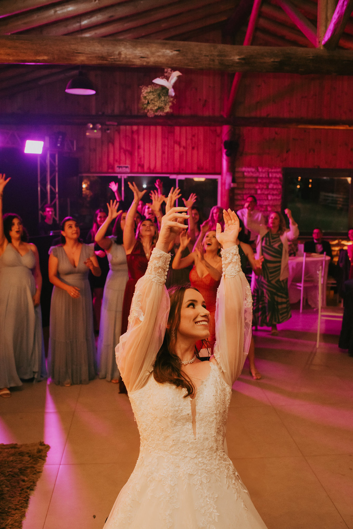 fotografos de casamento em praia grande sc , pre wedding, lua de mel, fotos de casamento , vestido de noiva, noivos, decoração de casamento, making of da noiva, fotos de casal, ensaio pré casamento, pedido de casamento, viagem casamento, morada dos canyon