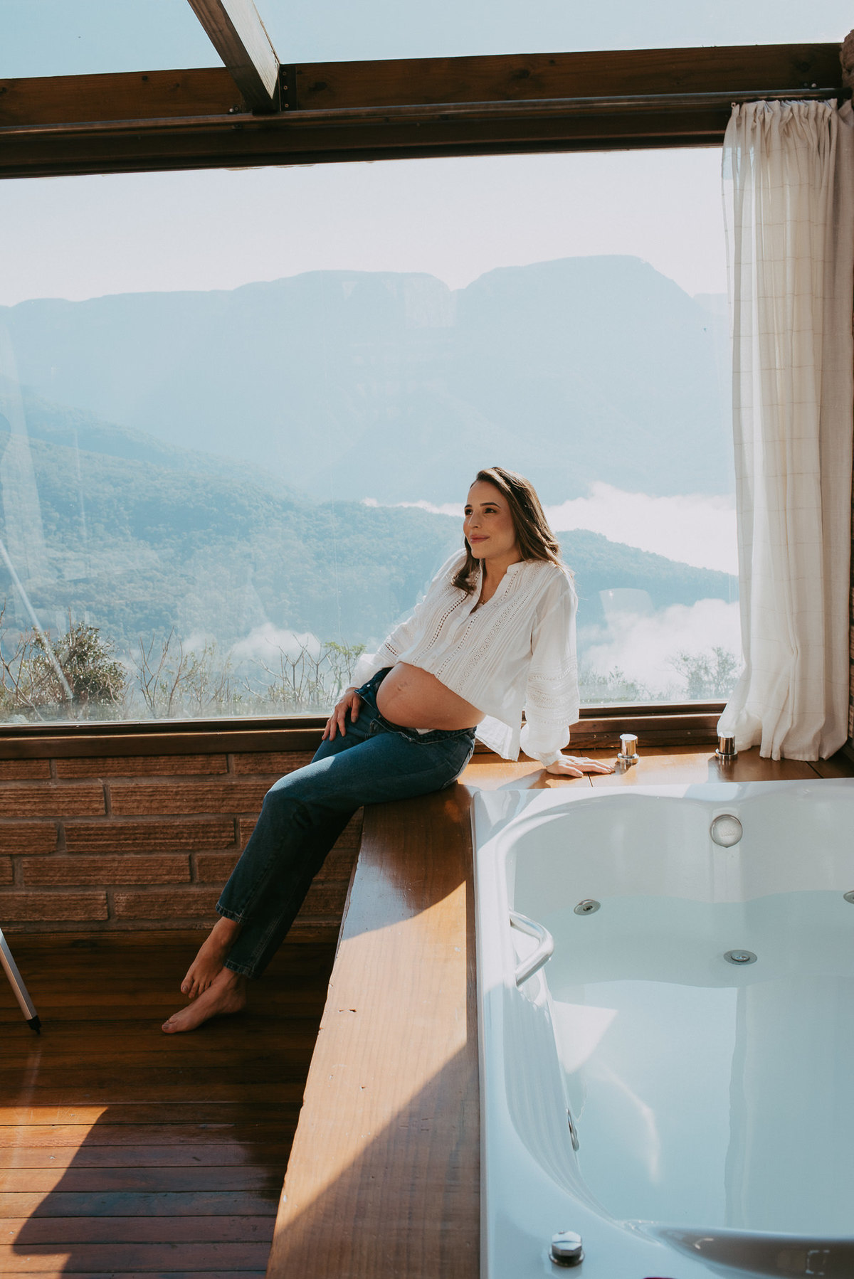 Esperando a chegada do bebê com um ensaio gestante em Praia Grande SC.